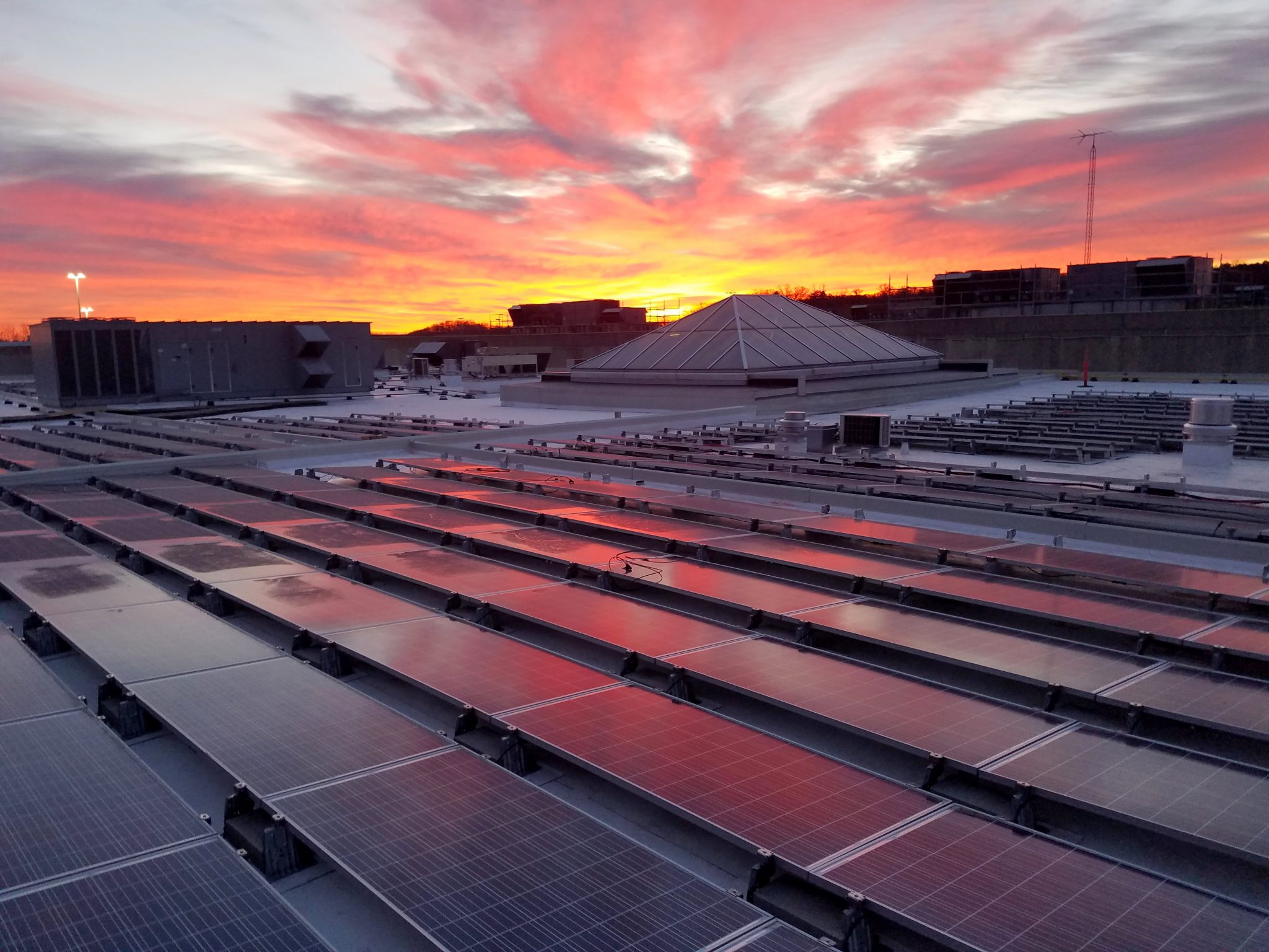 Standard Solar acquires 21MW community solar projects in two US states