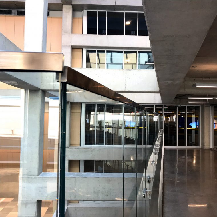 Terminal 1 Silver Ramp
